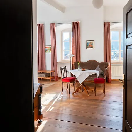 Schloss Raitenbuch *