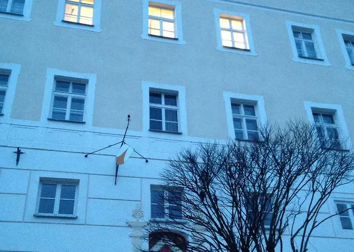 Schloss Raitenbuch Hotell